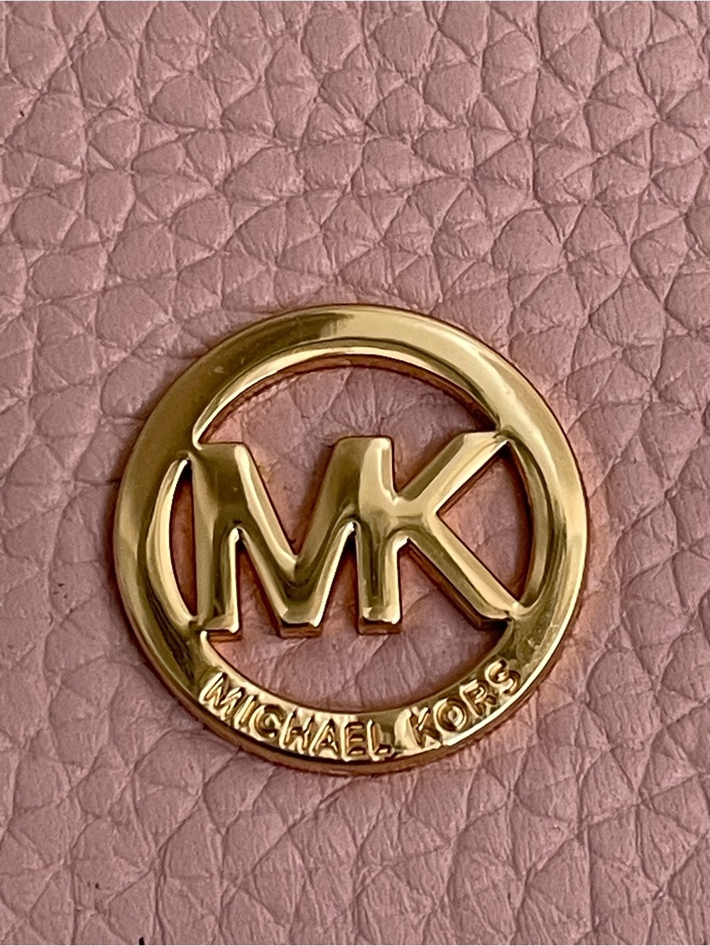 Michael Kors Fulton Large blossom Pink Wristlet